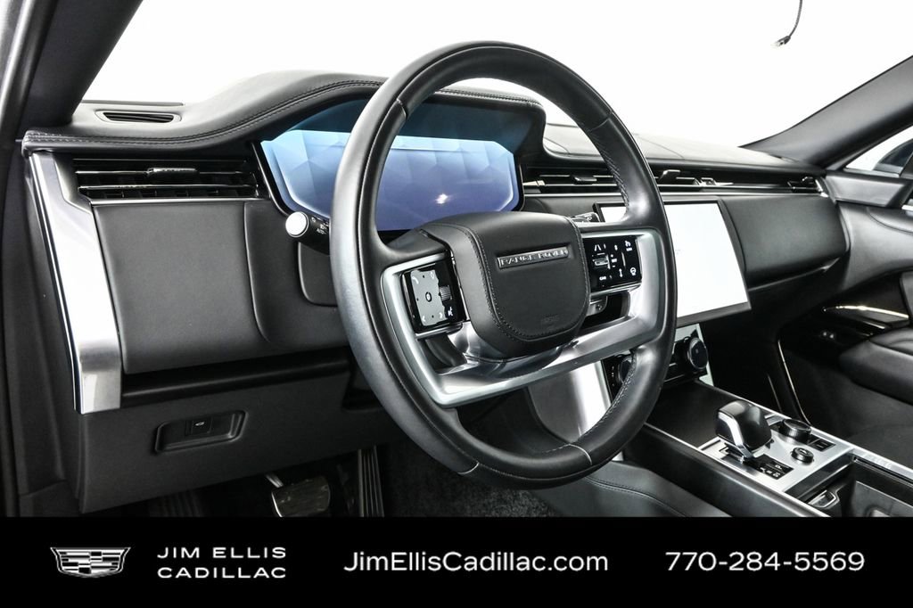 2023 Land Rover Range Rover SV photo 4