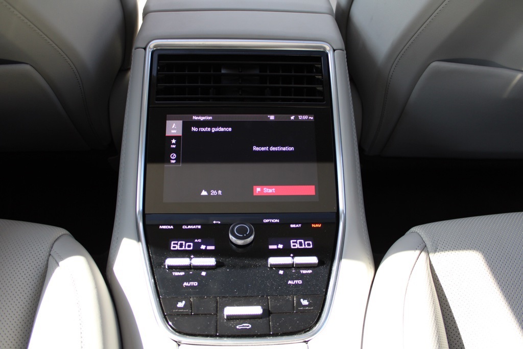 2023 Porsche Panamera E-Hybrid photo 28