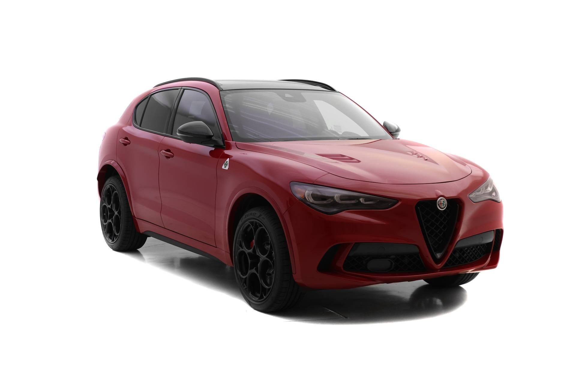 2024 Alfa Romeo Stelvio Quadrifoglio photo 2