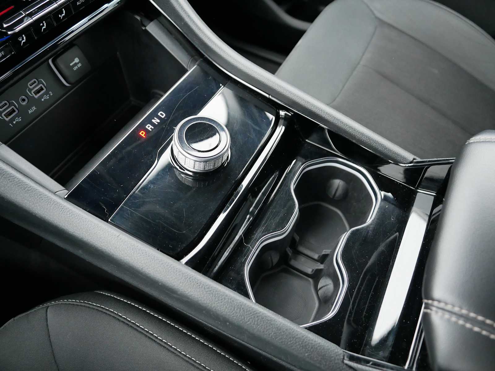 2023 Jeep Grand Cherokee Laredo photo 26