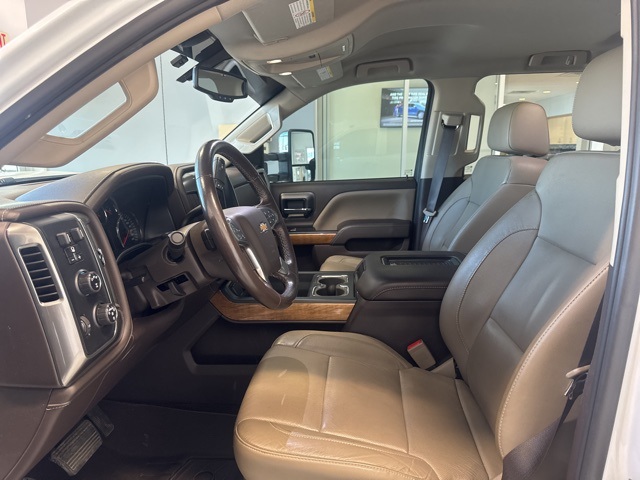 2018 Chevrolet Silverado 3500HD LTZ photo 14