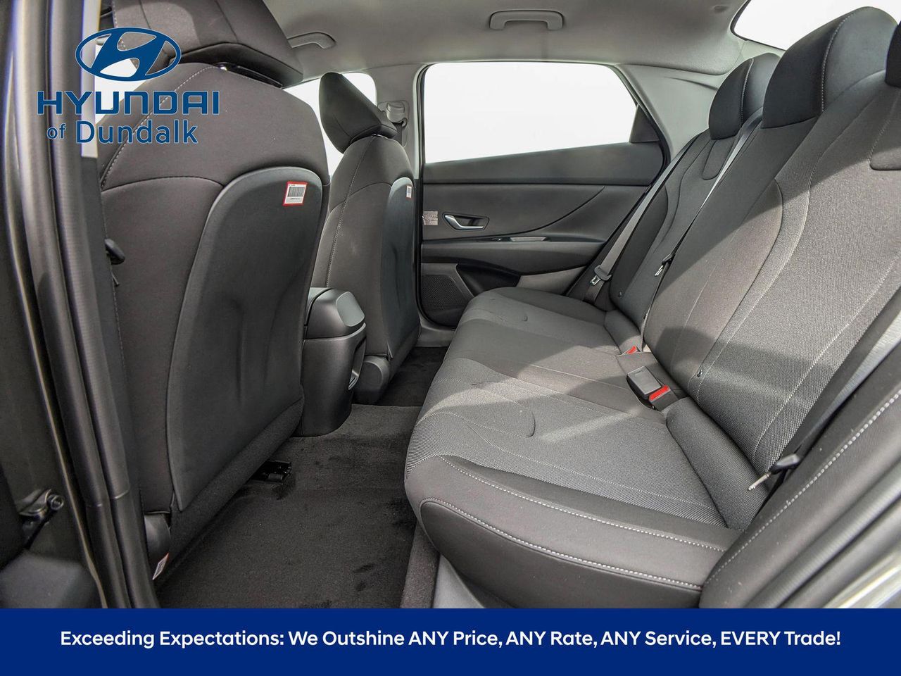 2025 Hyundai Elantra SE photo 15
