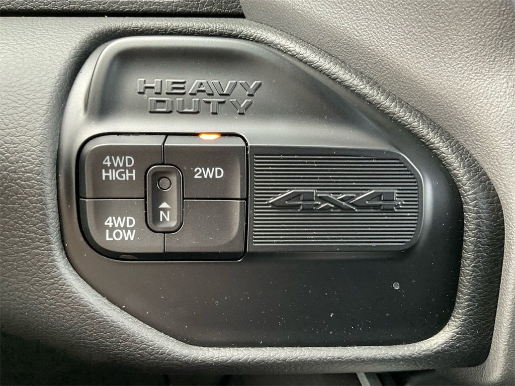 2024 Ram 2500 Big Horn photo 31