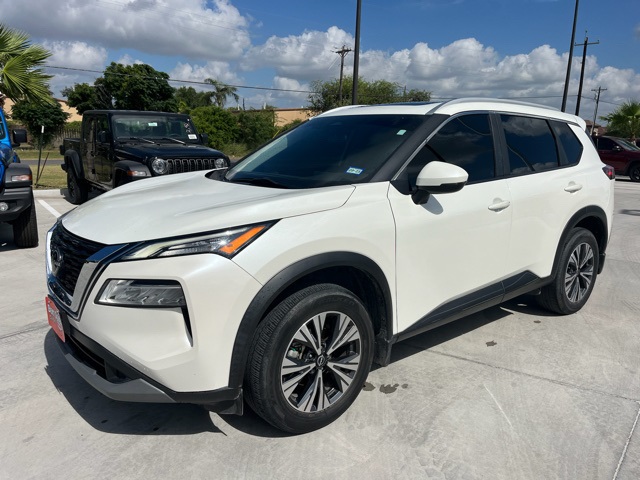 2023 Nissan Rogue SV photo 3