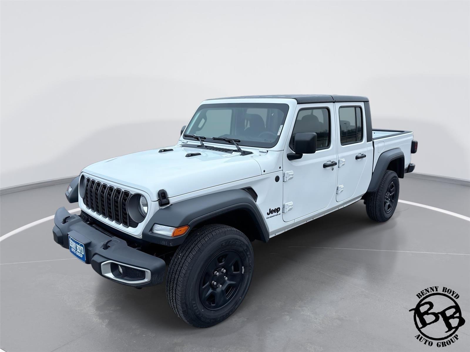 2026 Jeep Gladiator Sport's photo