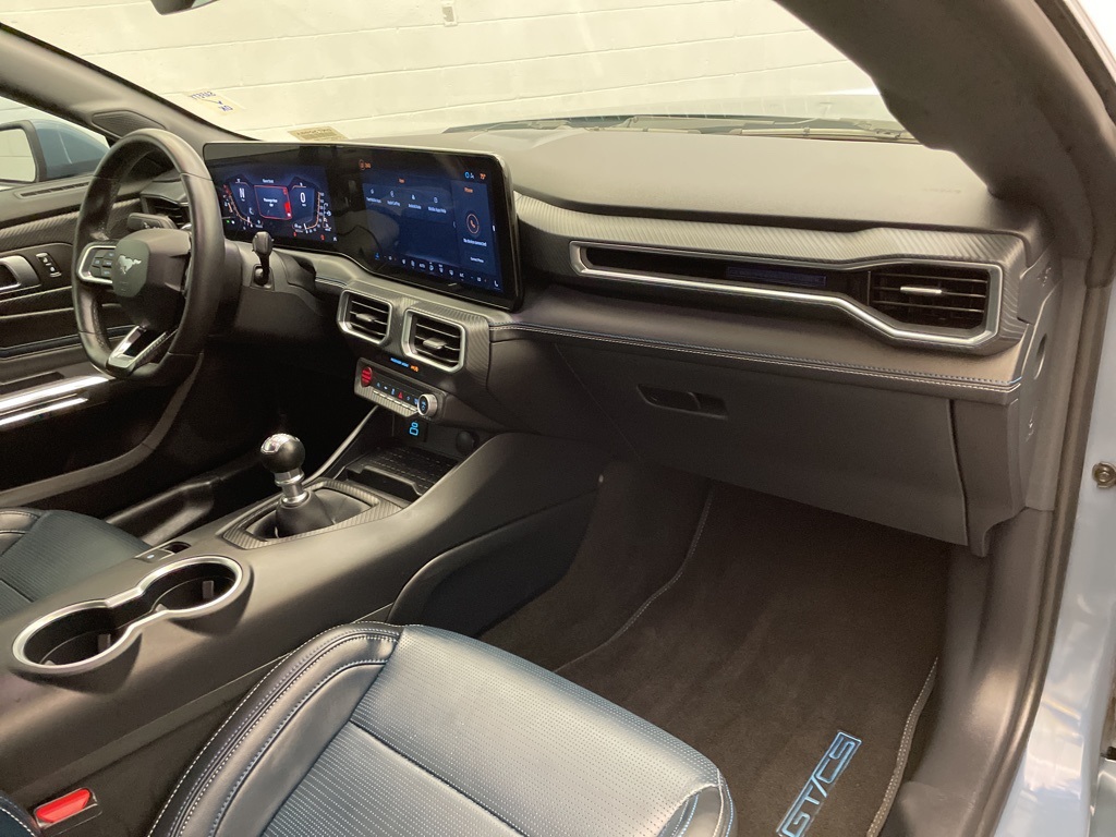 2024 Ford Mustang GT Premium photo 14