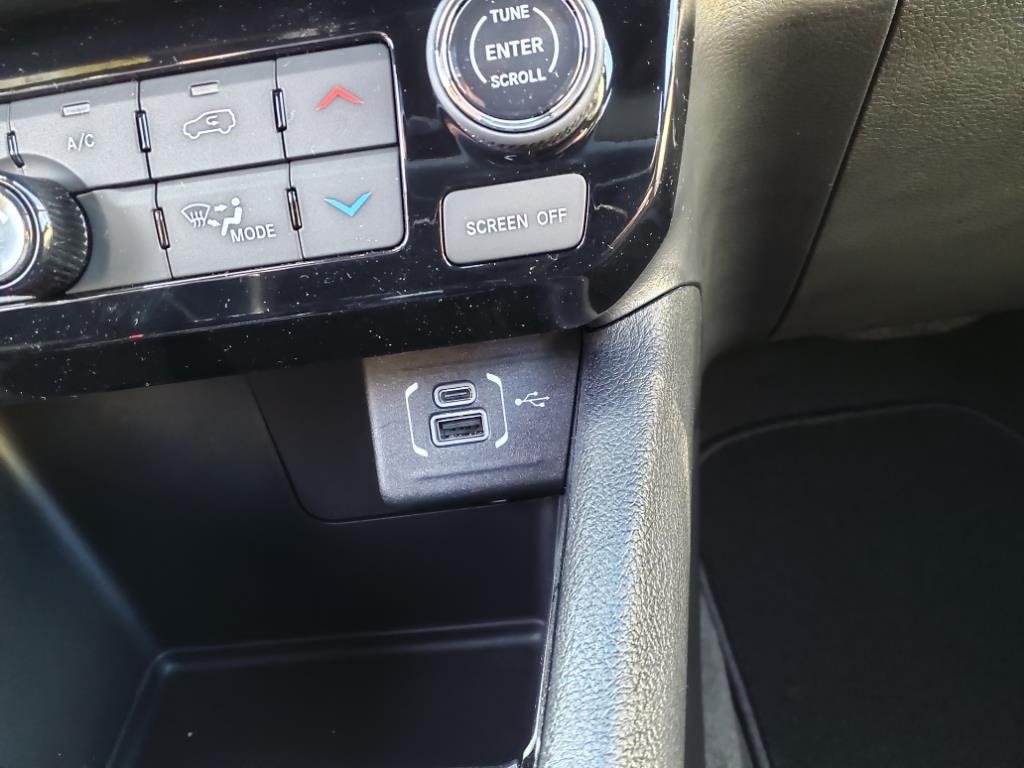 2024 Jeep Compass Limited photo 18