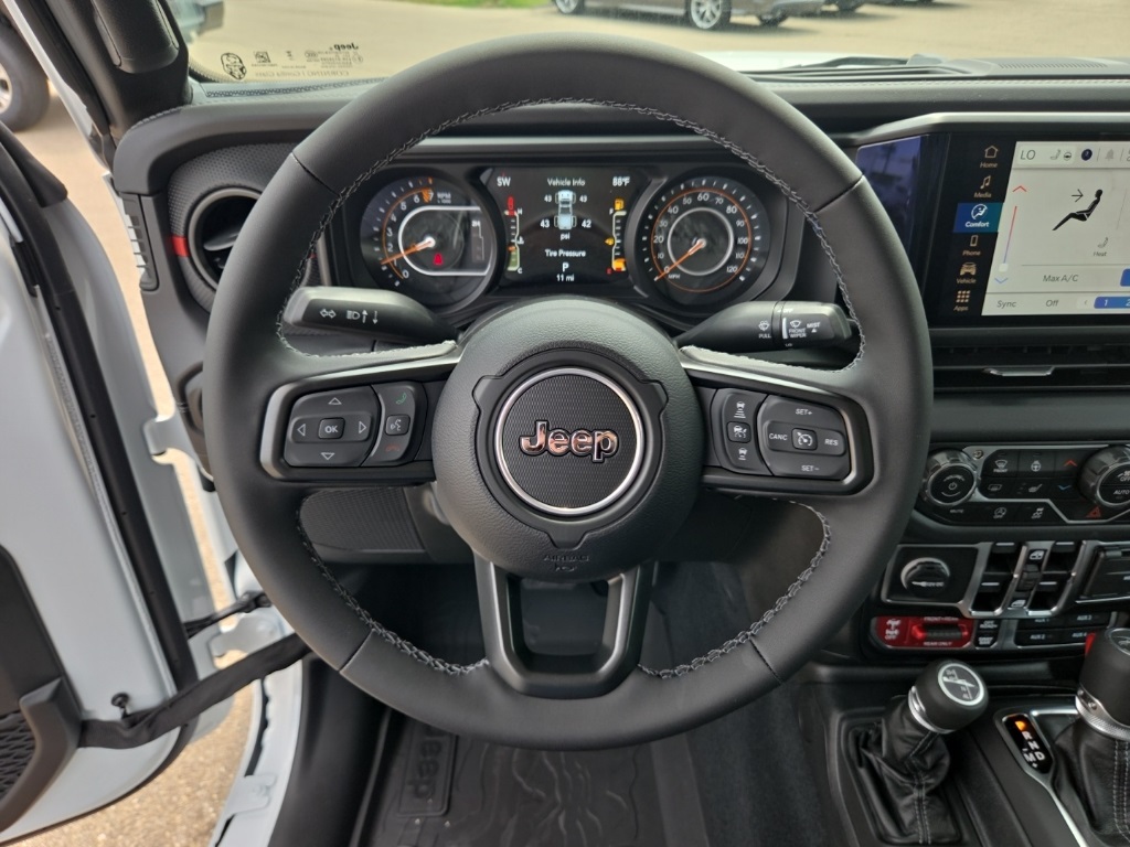 2025 Jeep Gladiator Rubicon photo 14