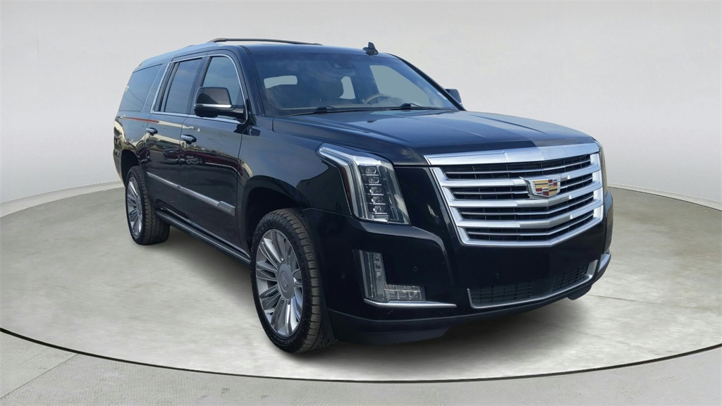 2019 Cadillac Escalade ESV Platinum's photo