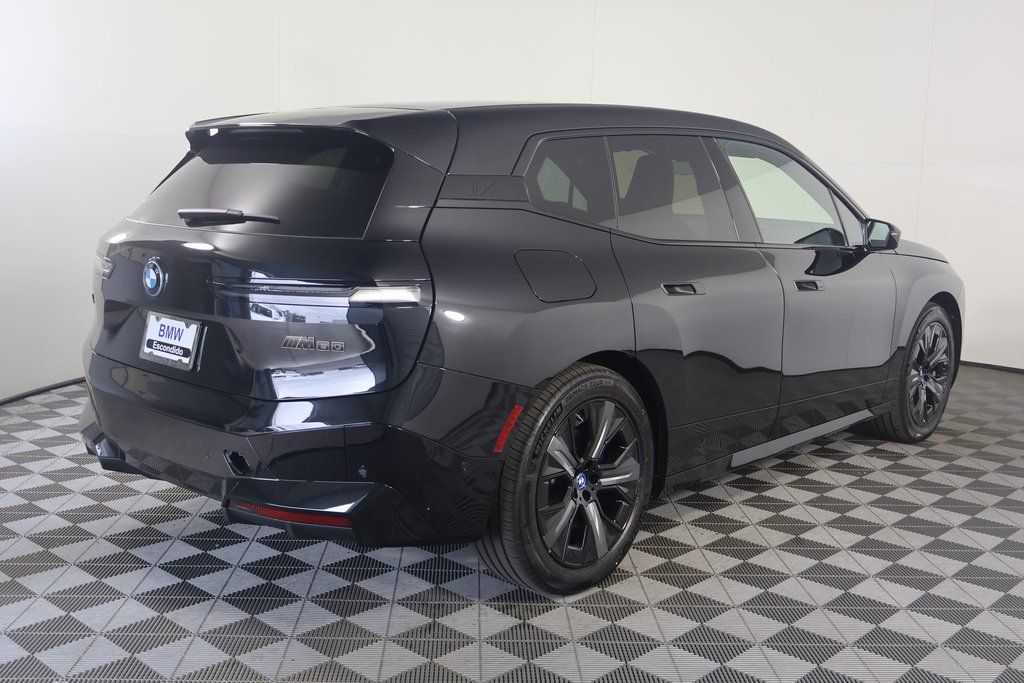 2025 Bmw iX photo 2