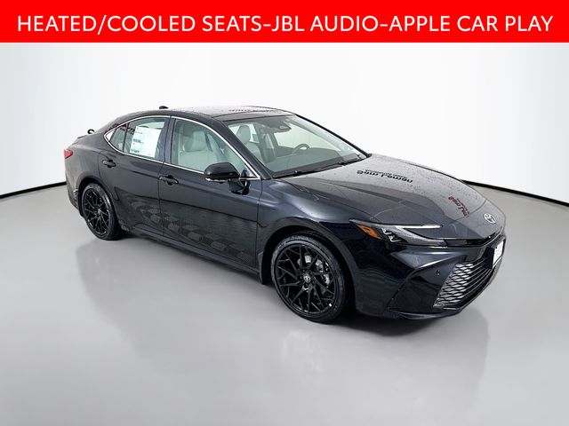 2026 Toyota Camry XLE's photo