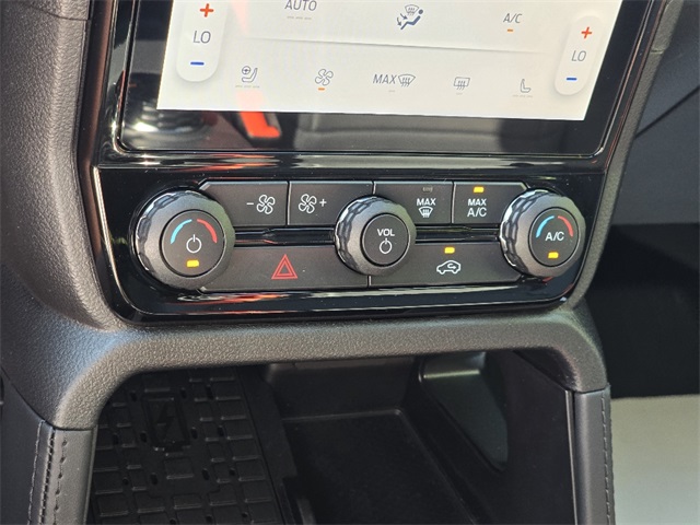 2025 Ford Ranger Raptor photo 13