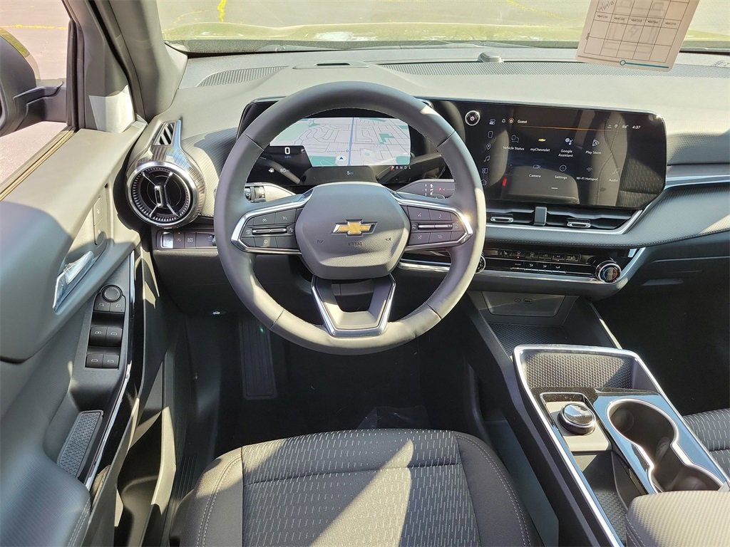 2026 Chevrolet Equinox LT photo 16
