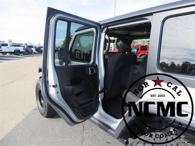 2023 Jeep Wrangler Rubicon 4xe photo 39