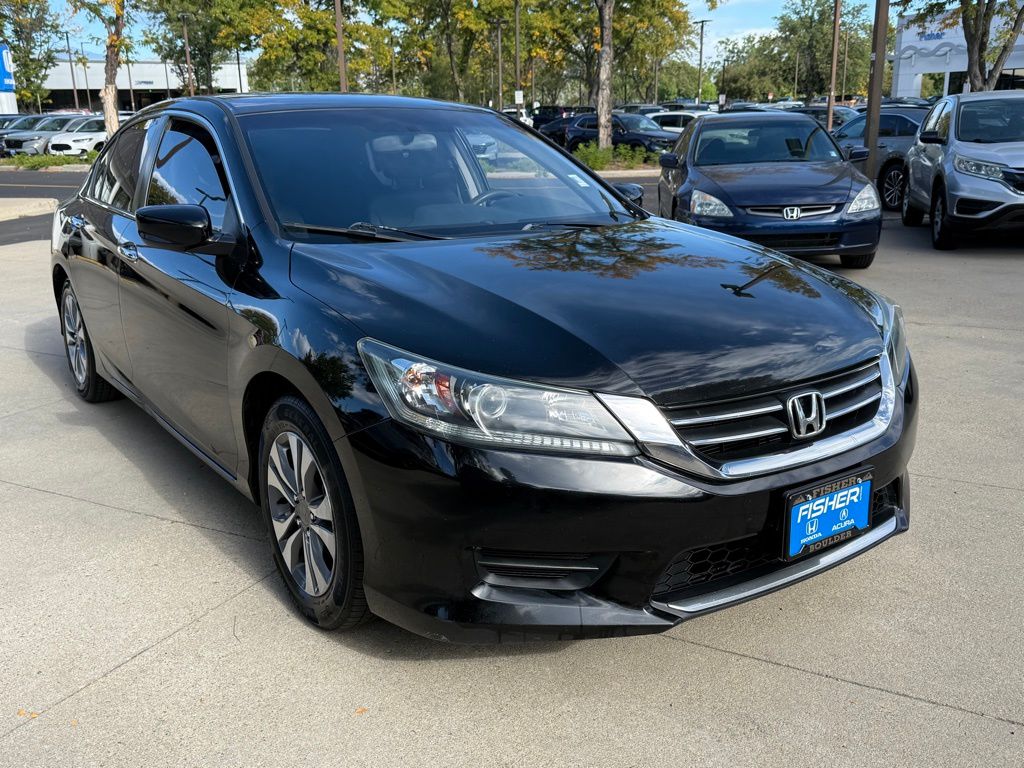 2014 Honda Accord LX photo 4