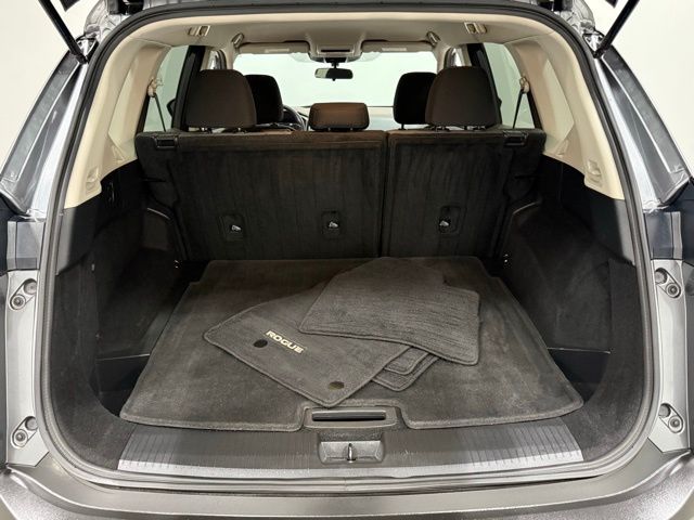 2021 Nissan Rogue S photo 26