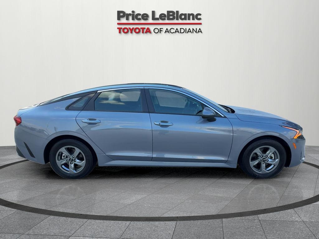 2024 Kia K5 LXS photo 4