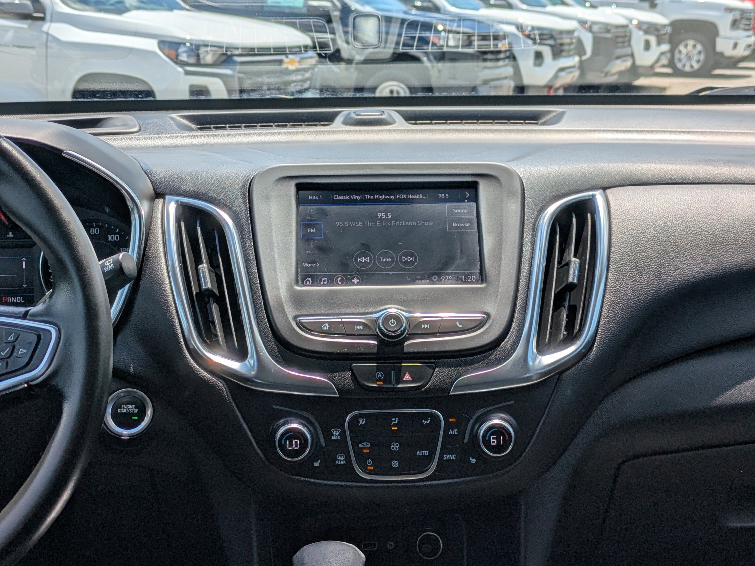 2024 Chevrolet Equinox LT photo 18