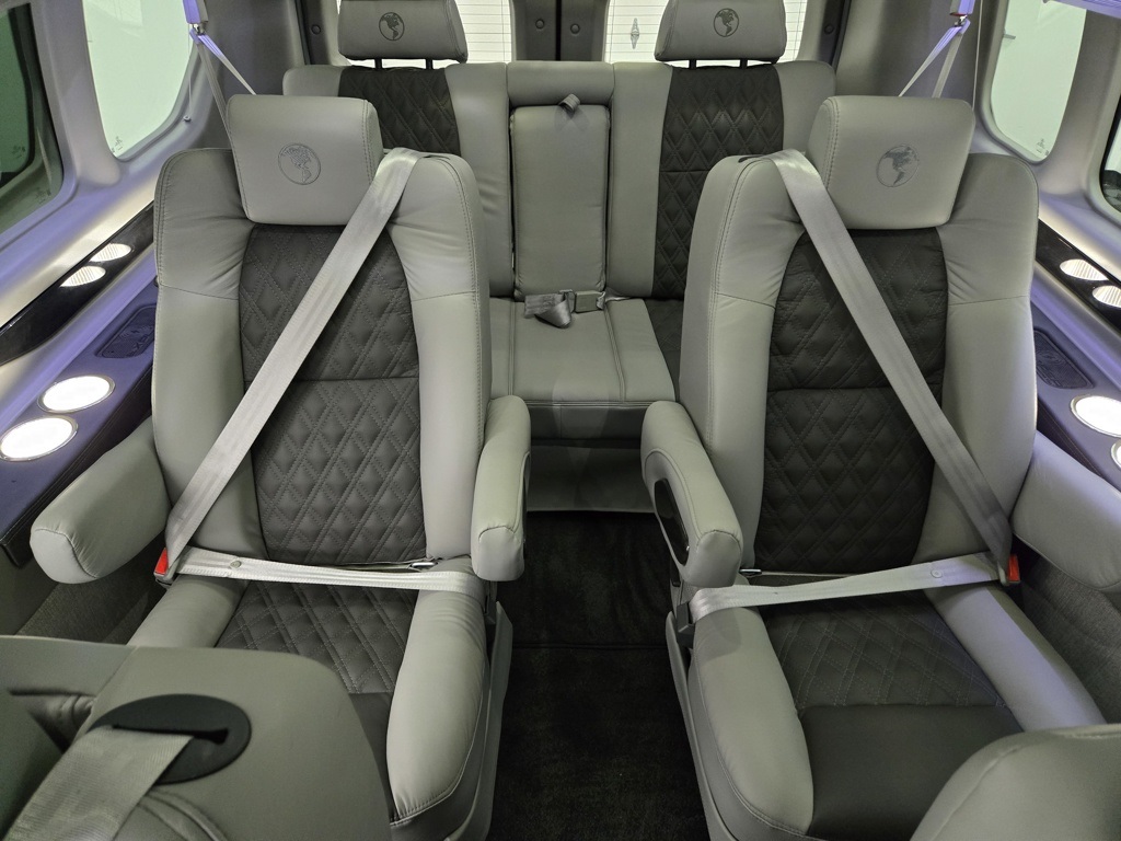 2024 Ford Transit Van photo 38