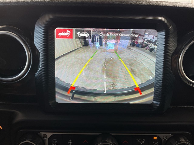 2023 Jeep Wrangler Rubicon 392 photo 16