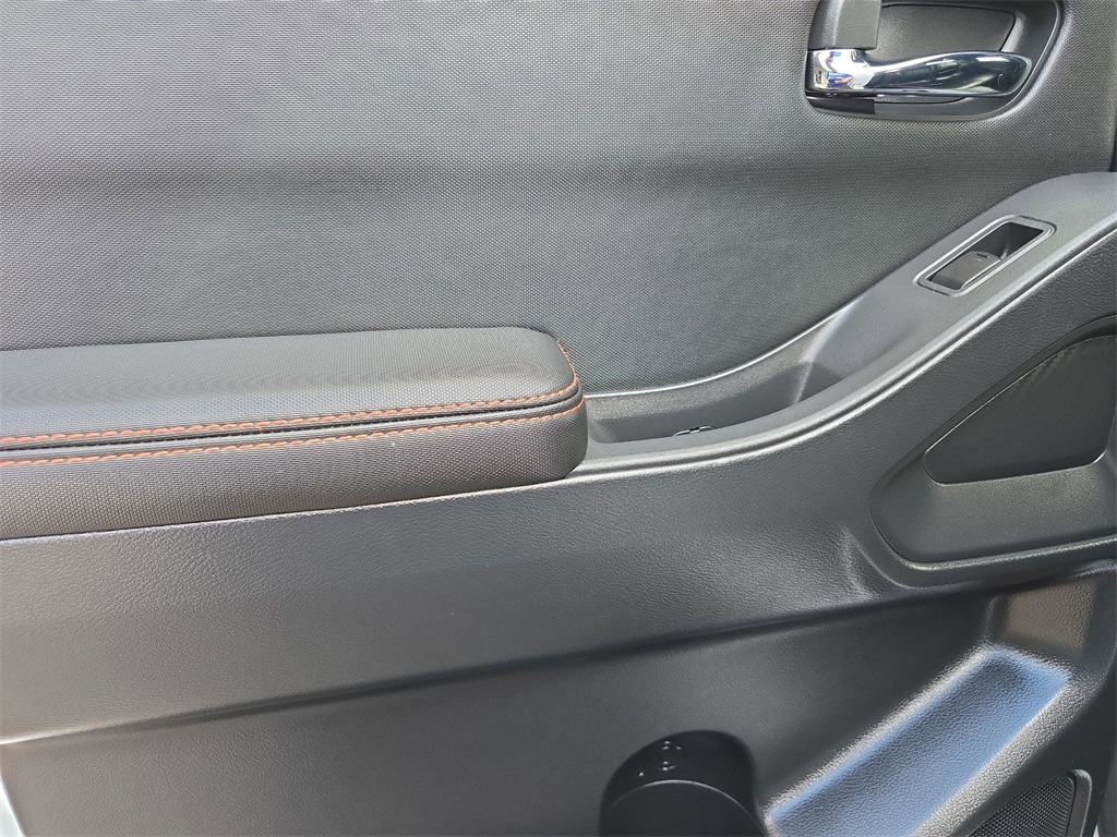2023 Nissan Frontier PRO-X photo 21