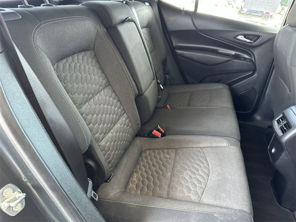 2018 Chevrolet Equinox LT photo 25