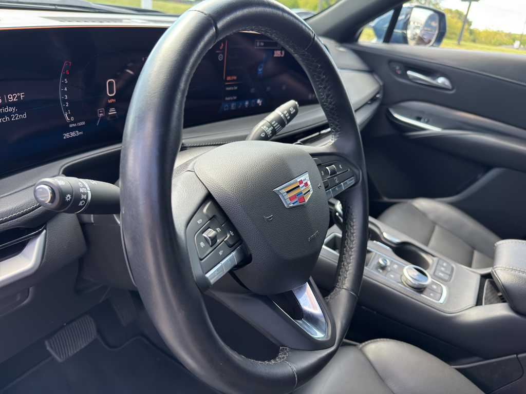 2025 Cadillac XT4 Premium Luxury photo 12