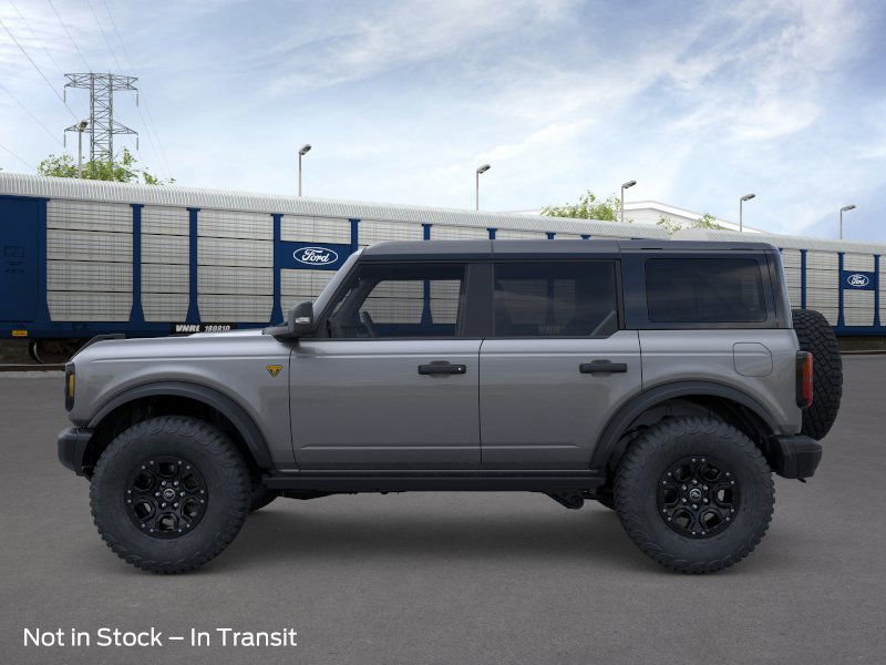 2025 Ford Bronco Badlands photo 3