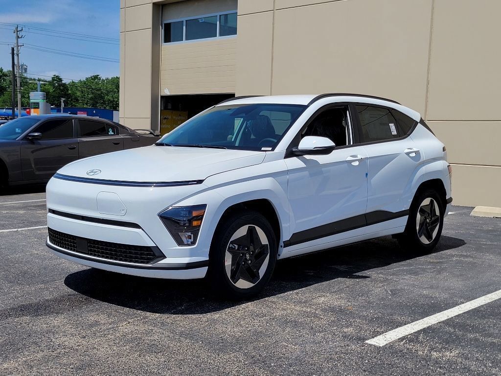 2024 Hyundai Kona Electric SEL photo 3