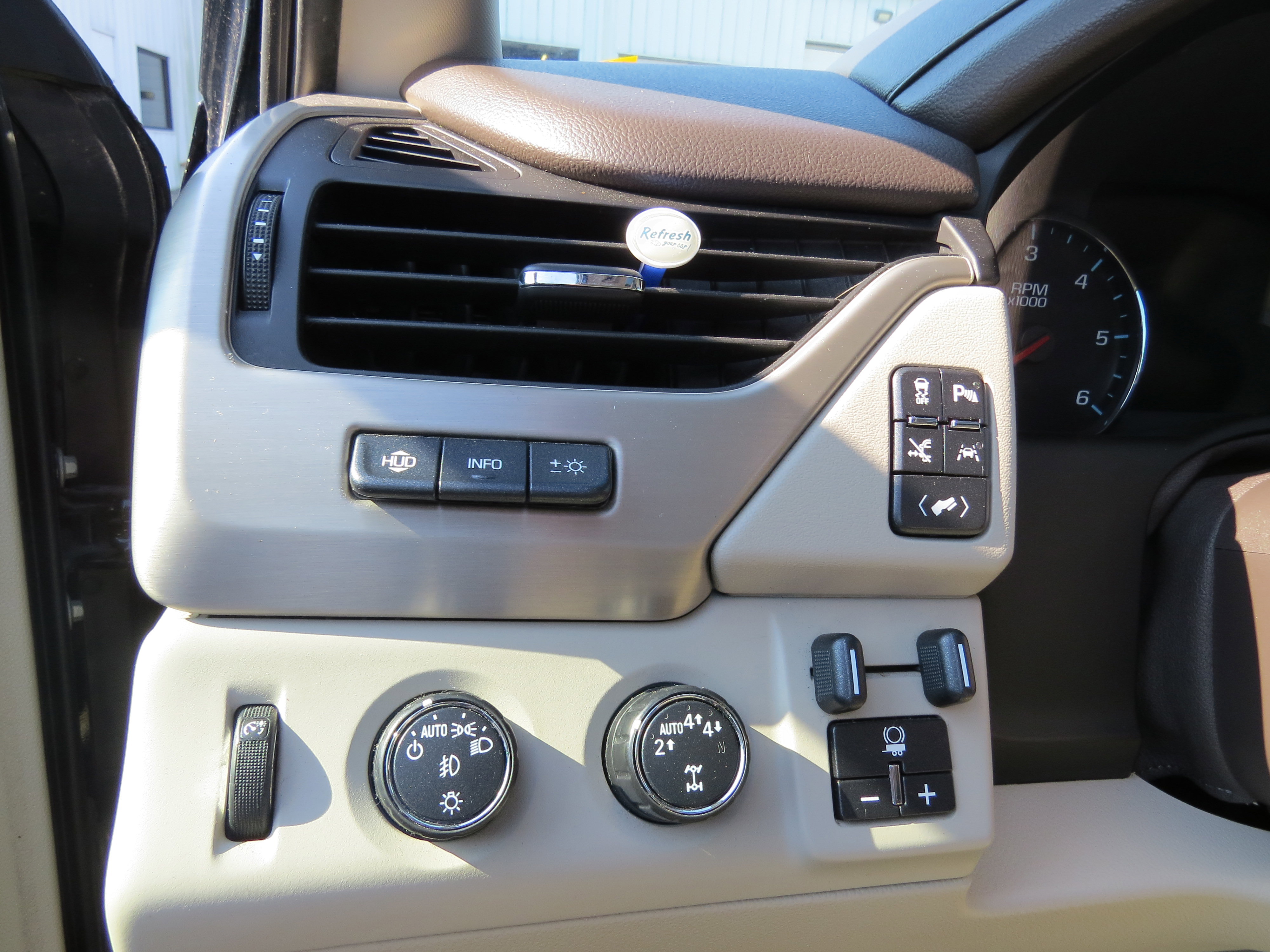 2017 Gmc Yukon XL Denali photo 11
