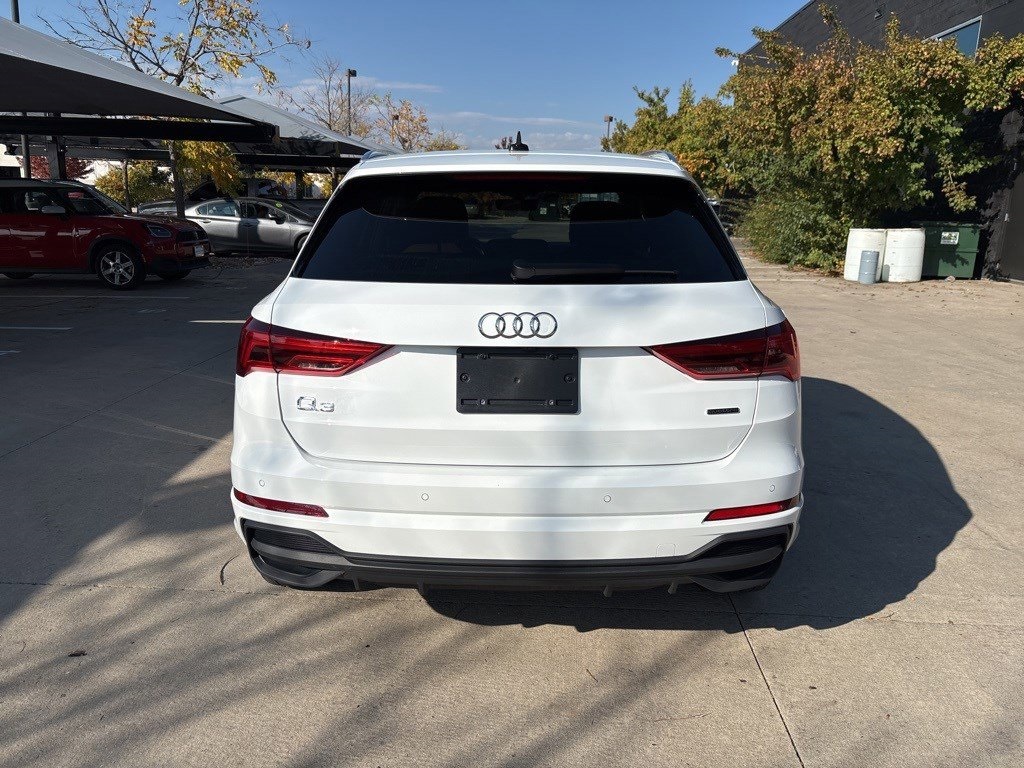2024 Audi Q3 S line Premium Plus photo 4