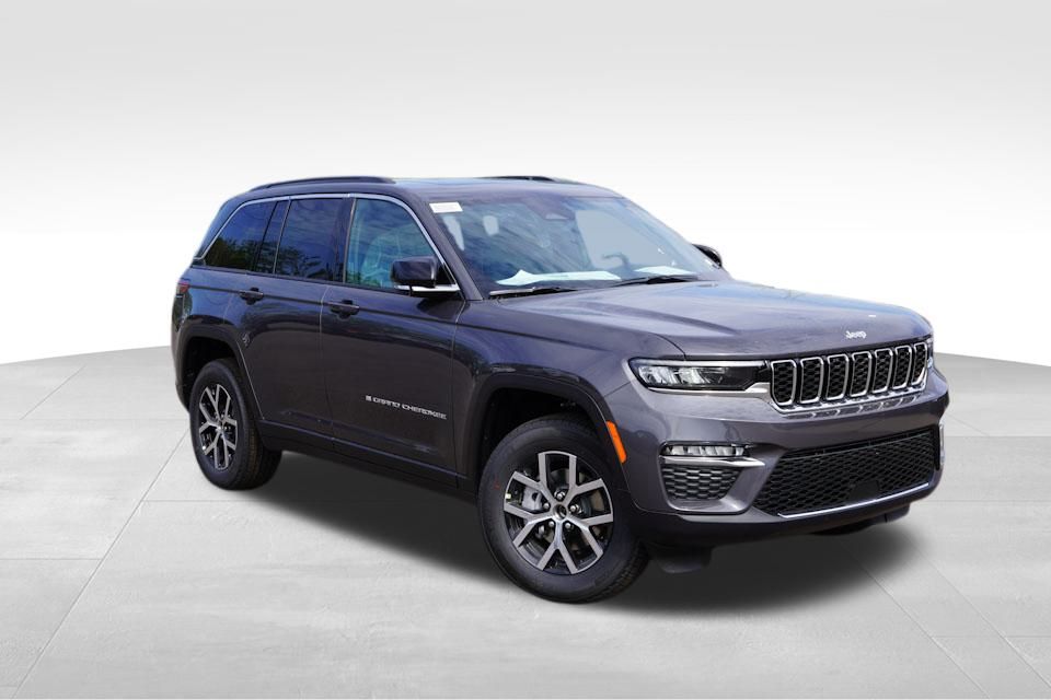 2025 Jeep Grand Cherokee Limited's photo