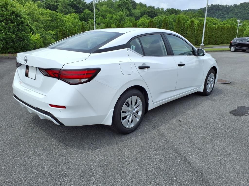 2025 Nissan Sentra S photo 3