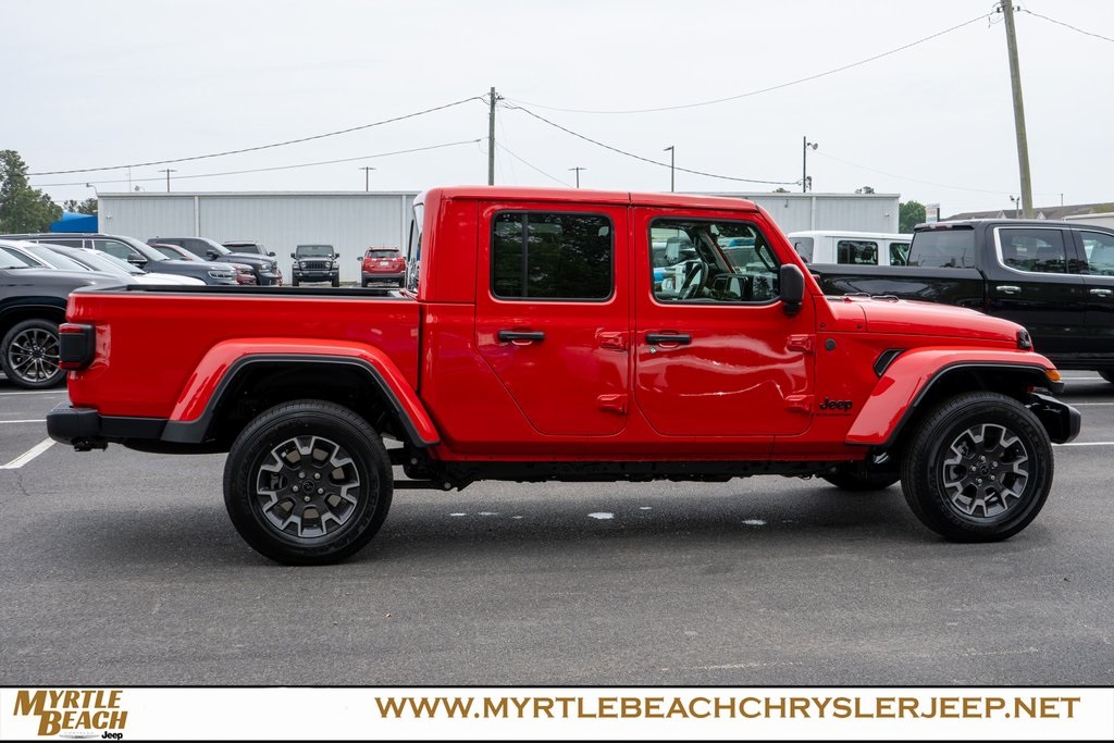 2025 Jeep Gladiator Sport S photo 7