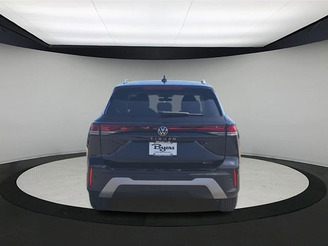 2025 Volkswagen Tiguan S photo 3