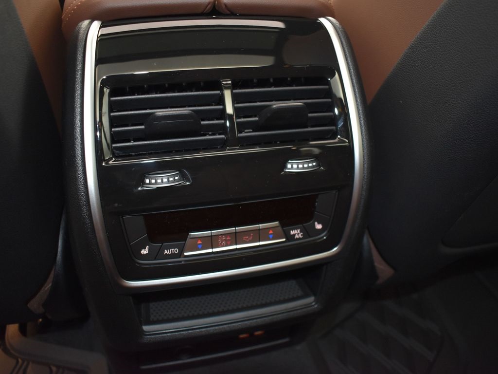 2026 Bmw X5 xDrive50e photo 17