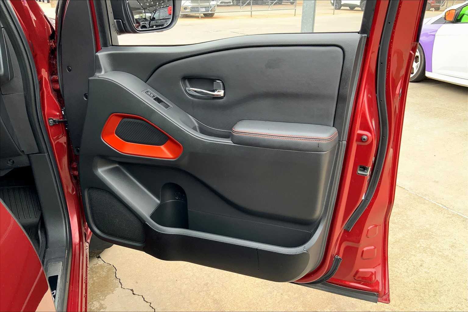 2023 Nissan Frontier PRO-4X photo 23