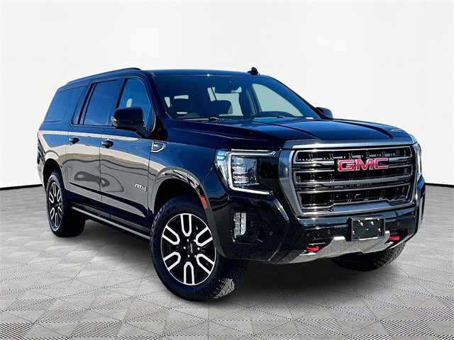 2022 GMC Yukon XL AT4's photo