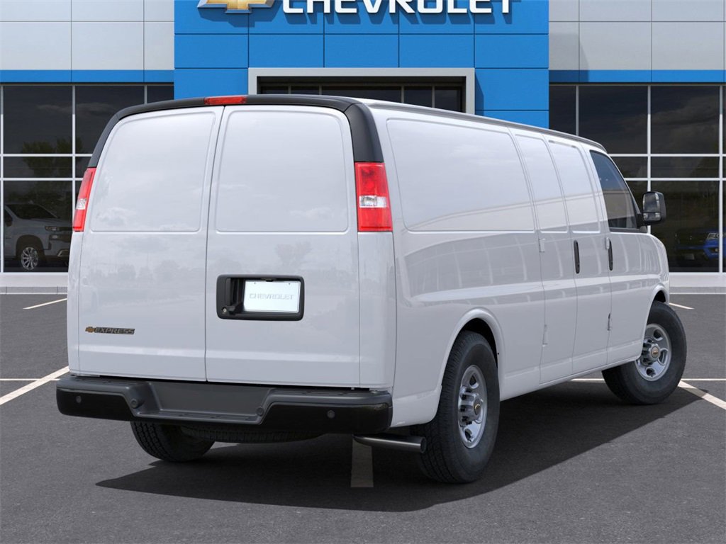 2024 Chevrolet Express Cargo 2500 photo 4