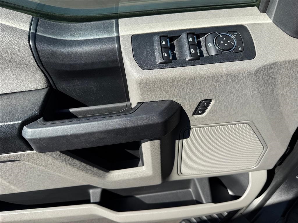 2019 Ford F-150 XL photo 19