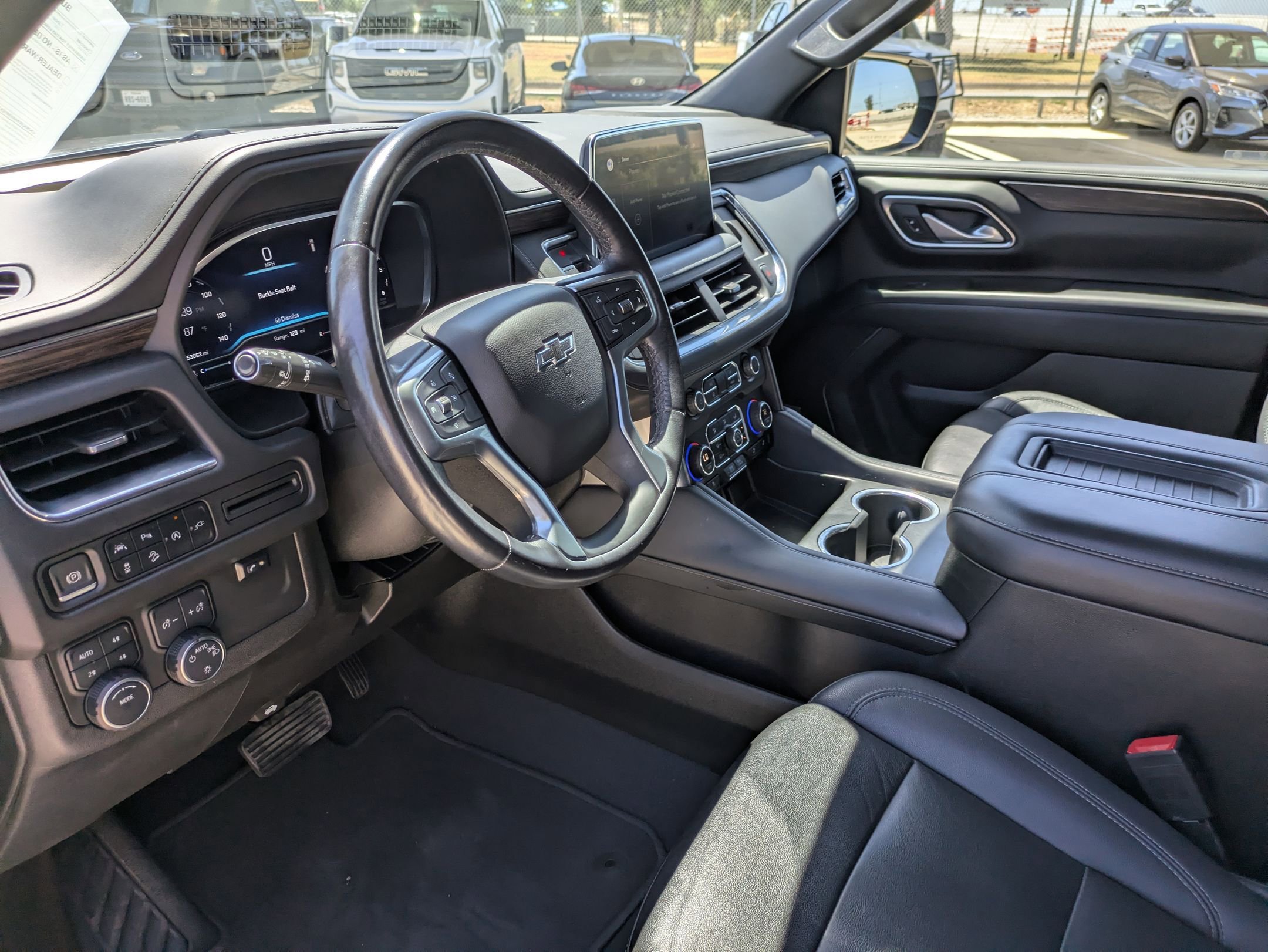 2022 Chevrolet Tahoe Z71 photo 9