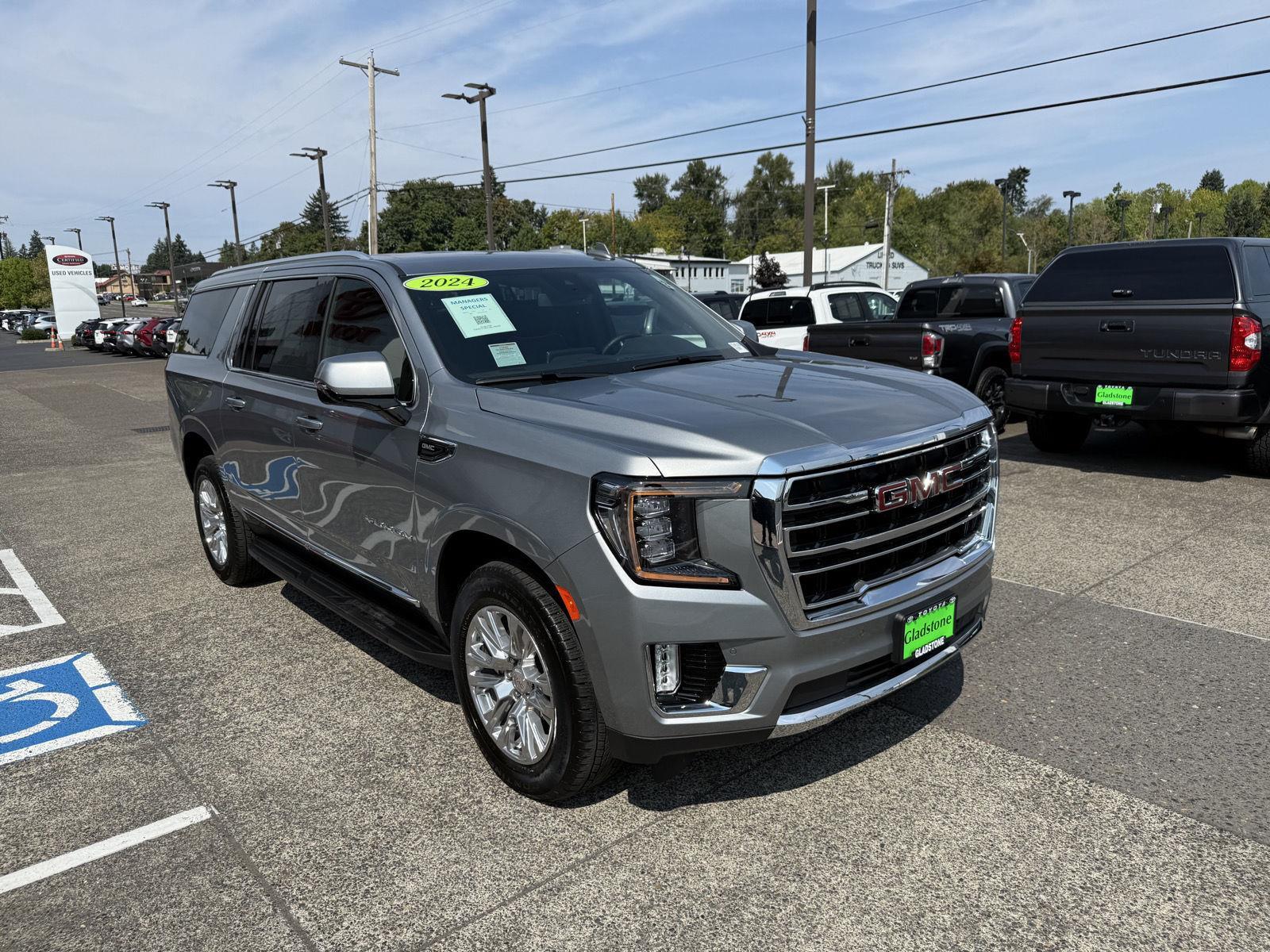 2024 Gmc Yukon XL SLT photo 8
