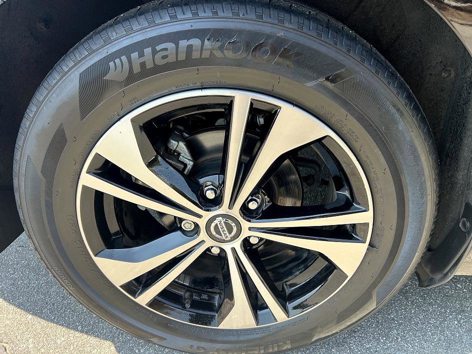 2023 Nissan Sentra SV photo 10