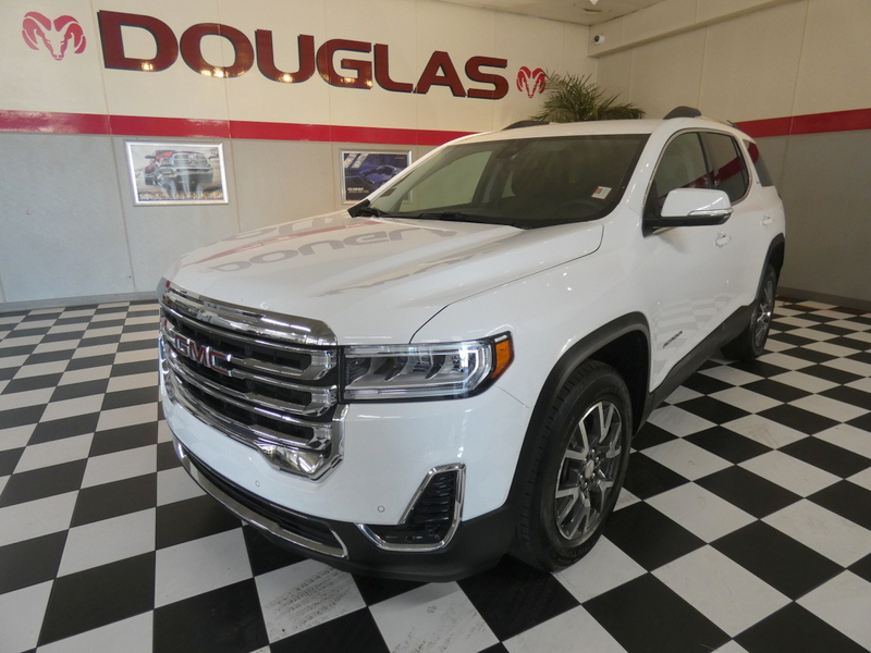 2023 GMC Acadia SLE's photo