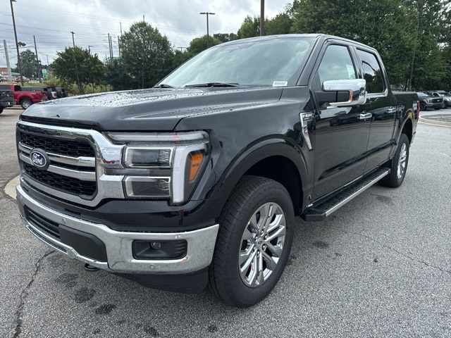 2025 Ford F-150 Lariat photo 5