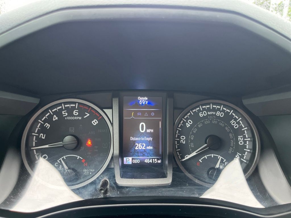 2023 Toyota Tacoma SR5 photo 15
