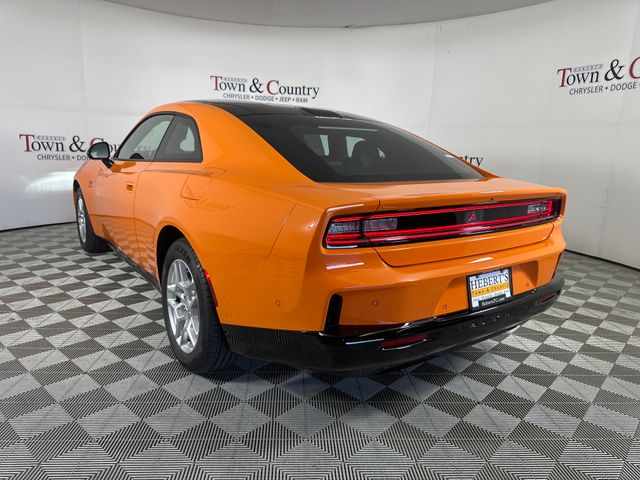 2025 Dodge Charger R/T Daytona photo 11