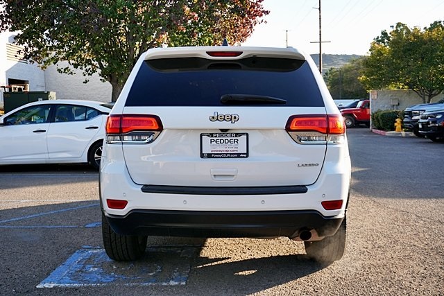 Used 2021 White Jeep Laredo E image 8