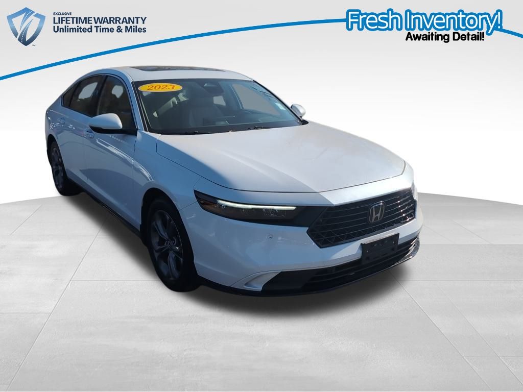 2023 Honda Accord Hybrid EX-L's photo