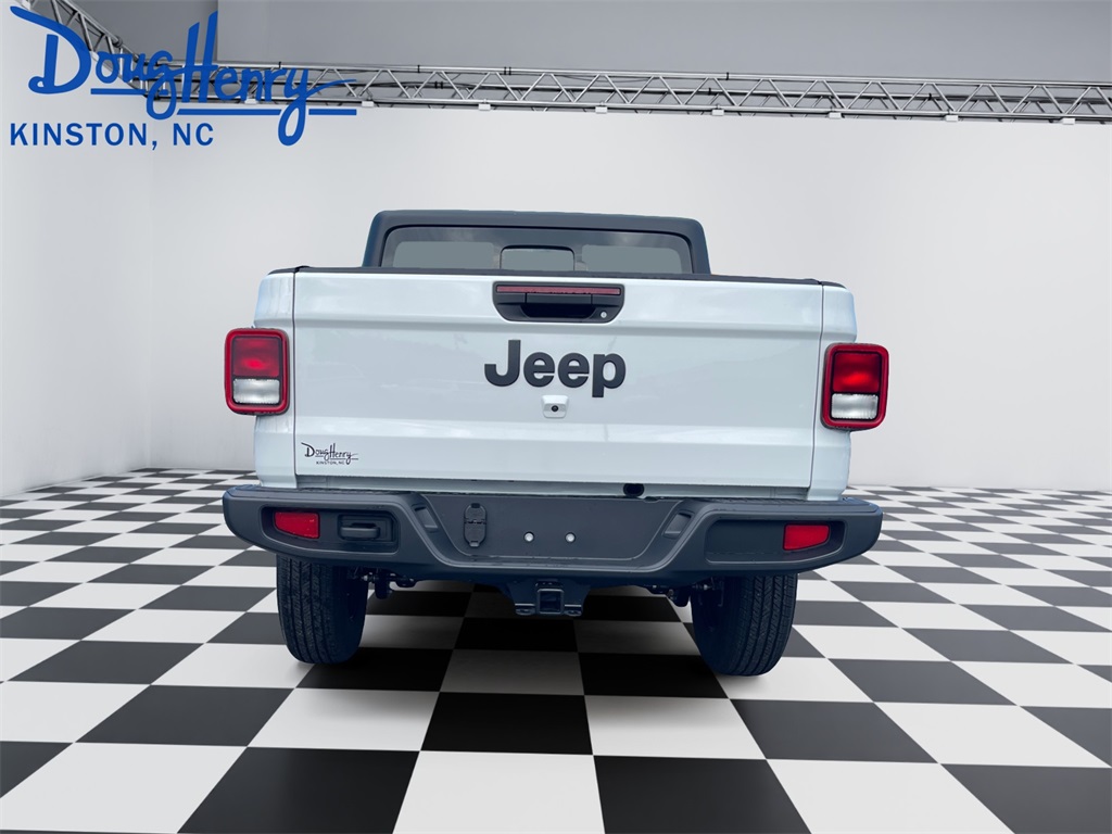 2024 Jeep Gladiator Sport photo 4